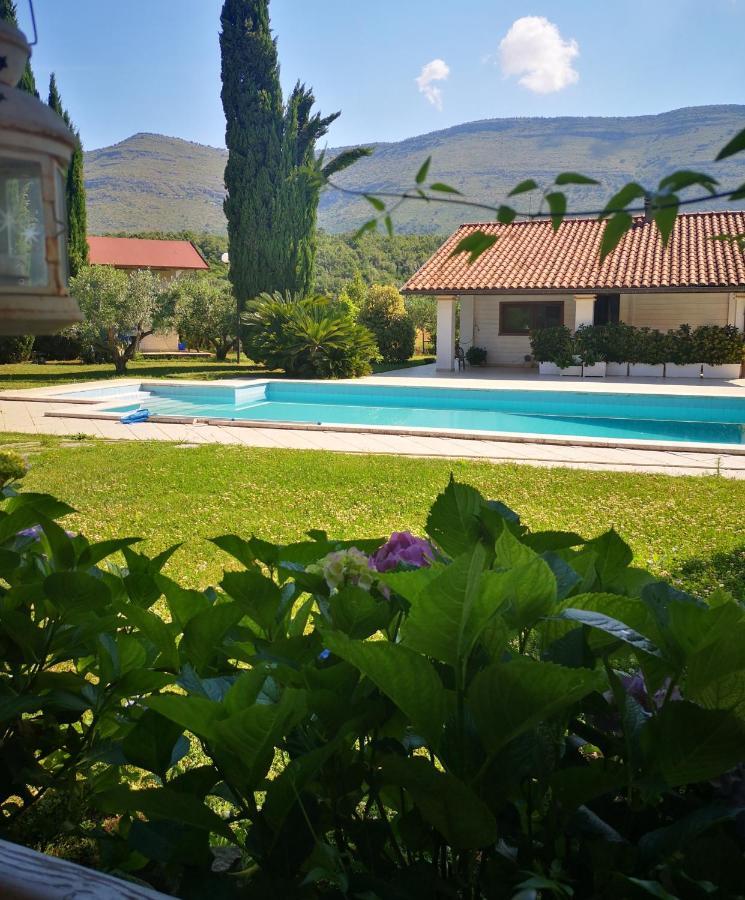 Villetta Blue Garden Sonnino Екстериор снимка
