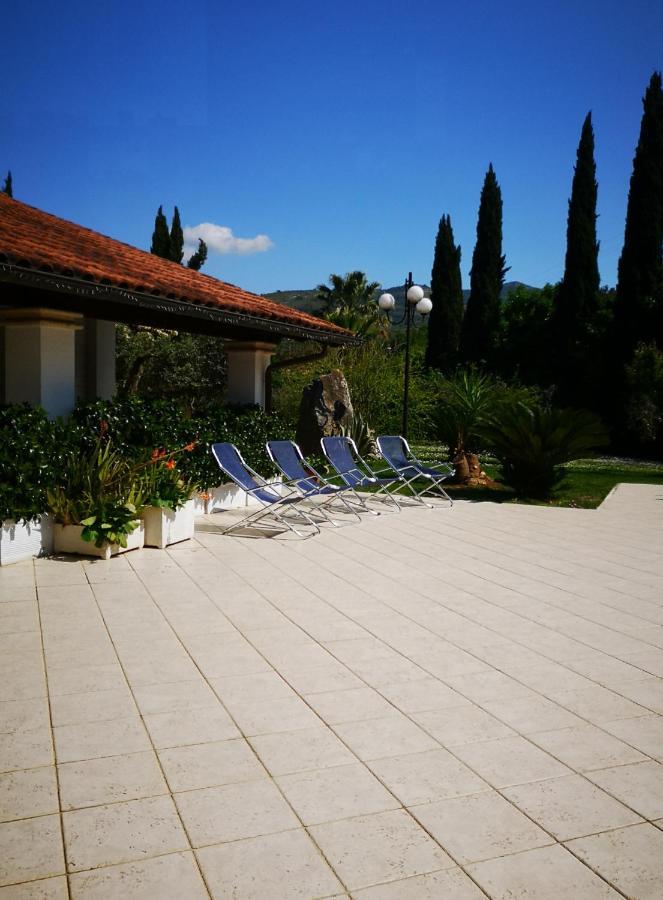 Villetta Blue Garden Sonnino Екстериор снимка