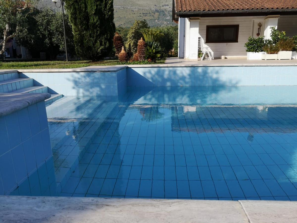 Villetta Blue Garden Sonnino Екстериор снимка